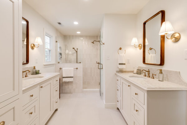 406 N Mooreland Rd Bath (1 of 37)